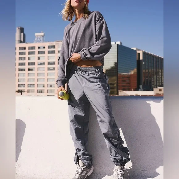 NWT Free People FP Movement Down the Track Set - Flint - Picture 1 of 5